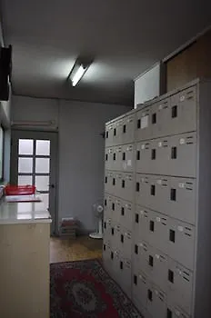 Ofu Jyoshi Kaikan 1St Building - Caters To Women Tokio