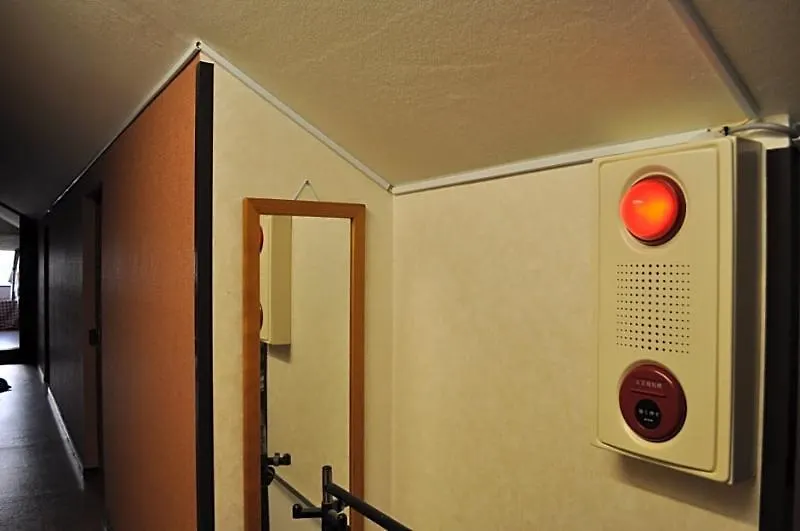Ofu Jyoshi Kaikan 1St Building - Caters To Women Tokio Hotel